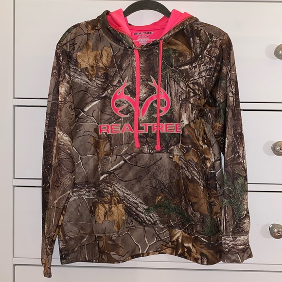 Realtree Camo Hoodie - Picture 1 of 3